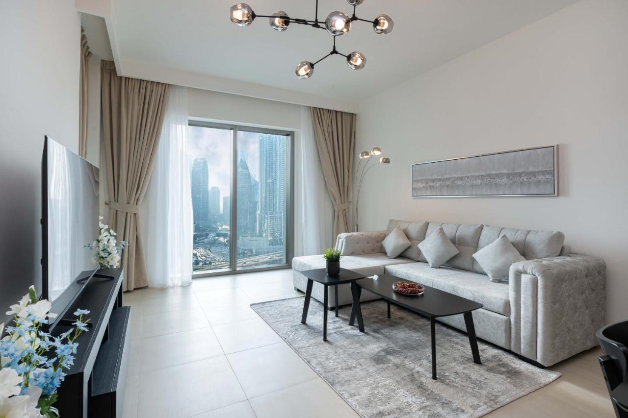 Apartamento Sleeps 8 Burj Views Direct Mall Access