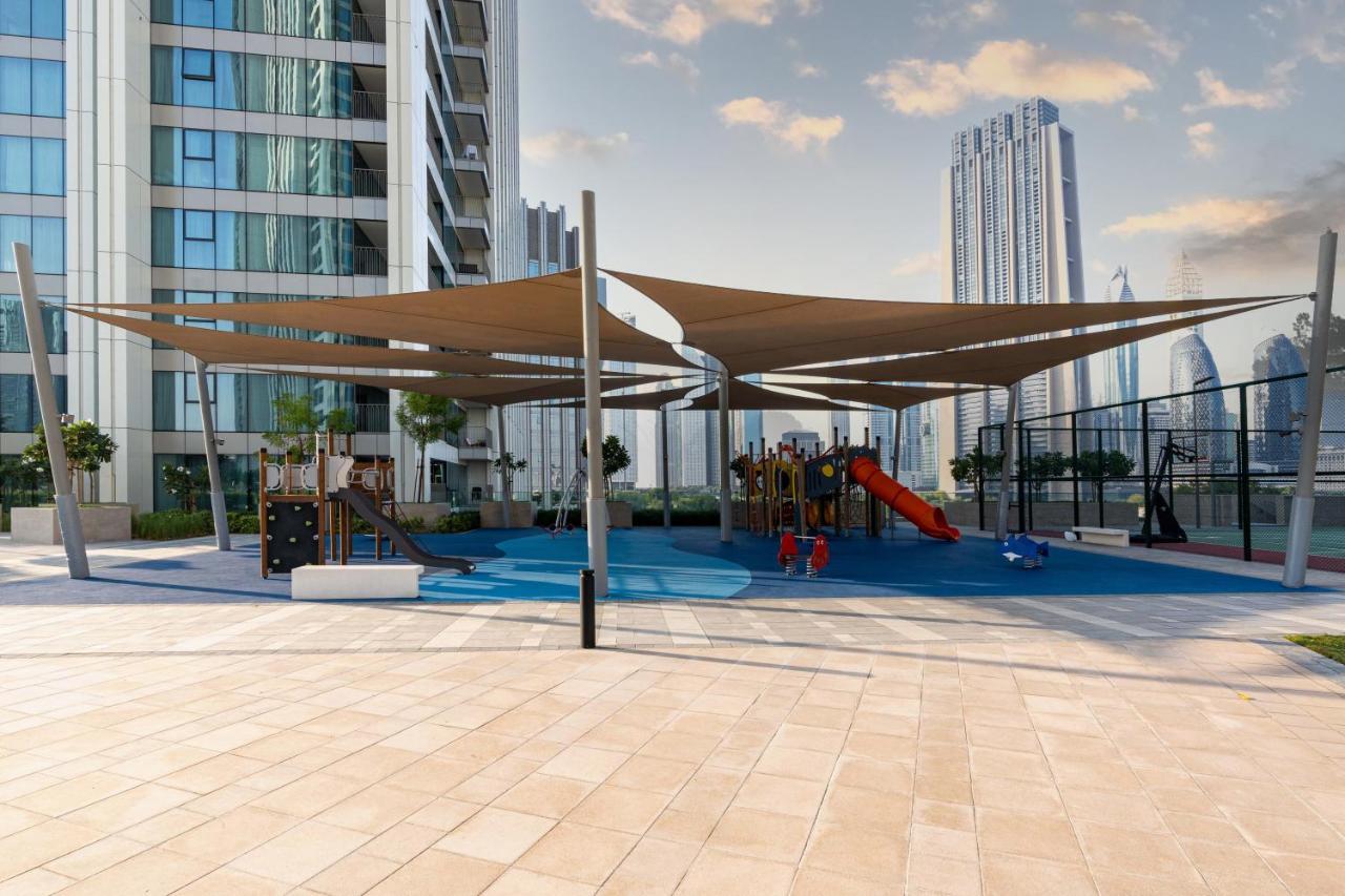 Apartamento Sleeps 8 Burj Views Direct Mall Access Dubai