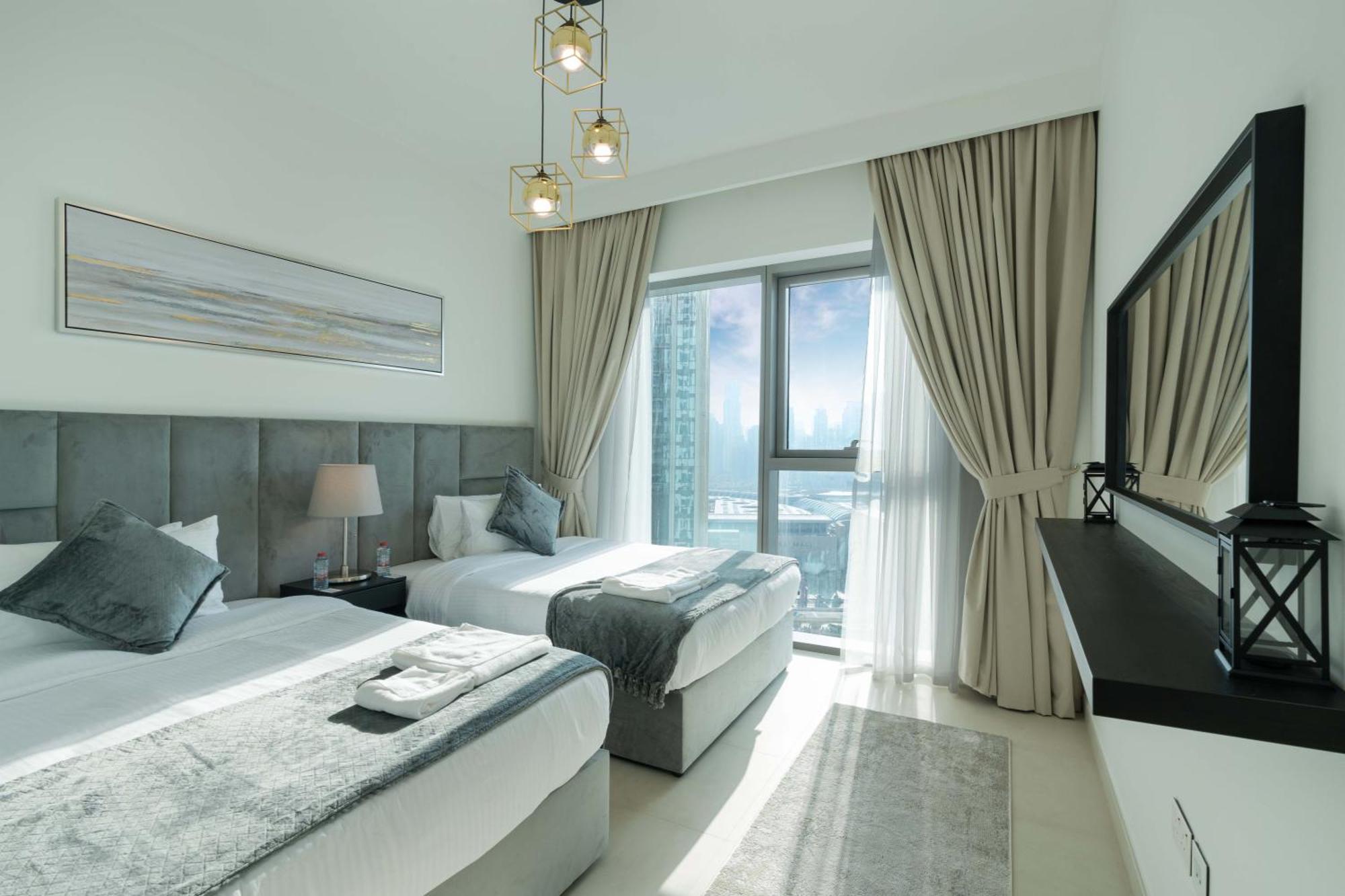 Sleeps 8 Burj Views Direct Mall Access Appartamento Dubai